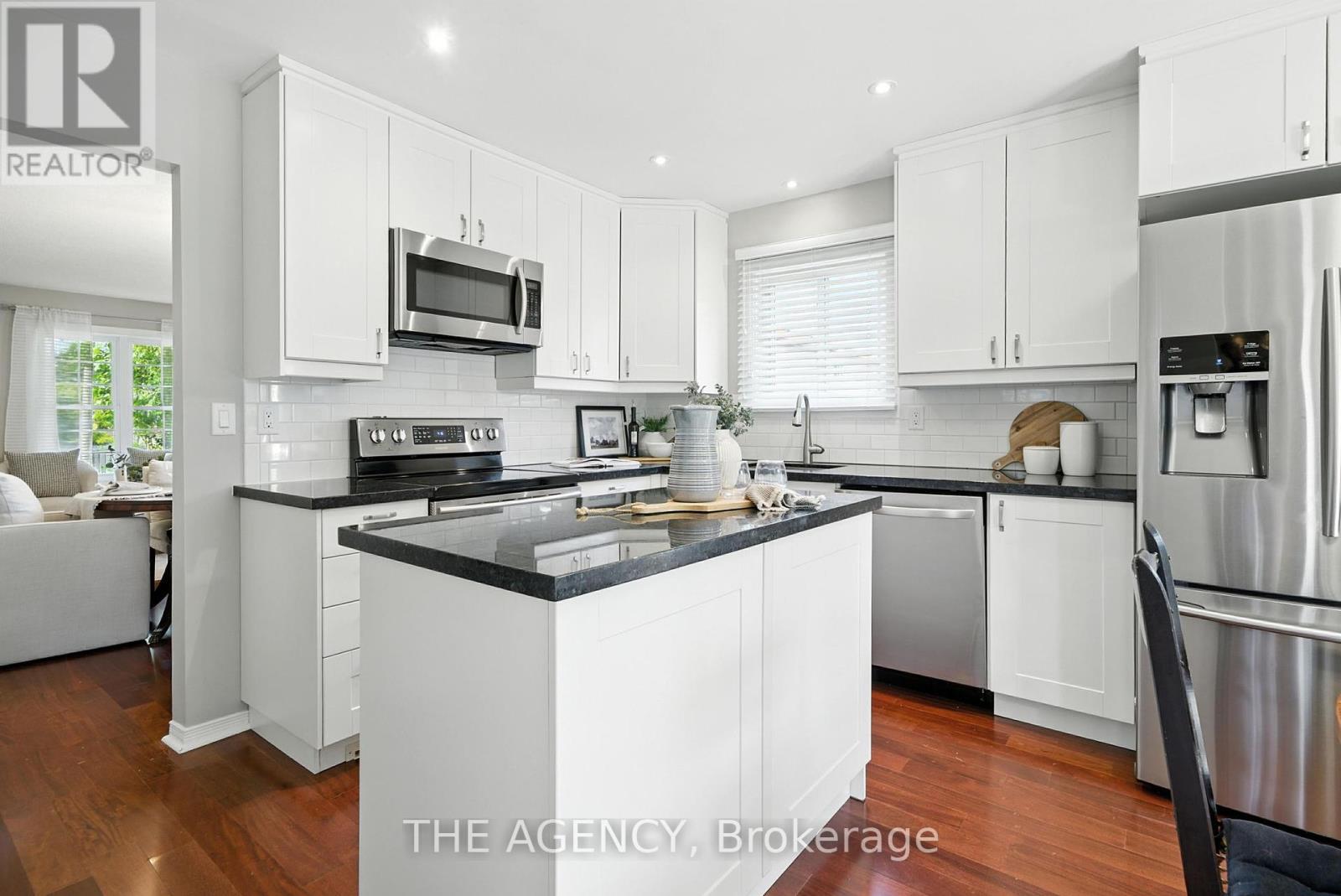 Photo 19 of 1541 Bentley Lane, Pickering ON