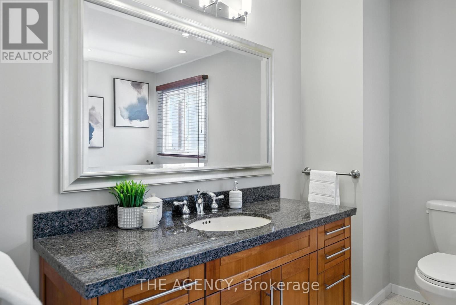 Photo 22 of 1541 Bentley Lane, Pickering ON