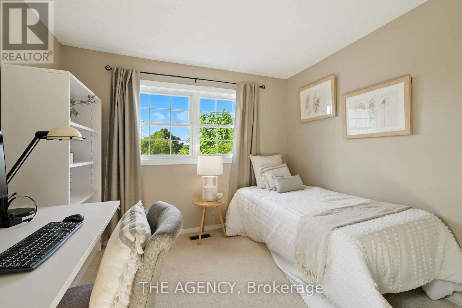 Photo 23 of 1541 Bentley Lane, Pickering ON