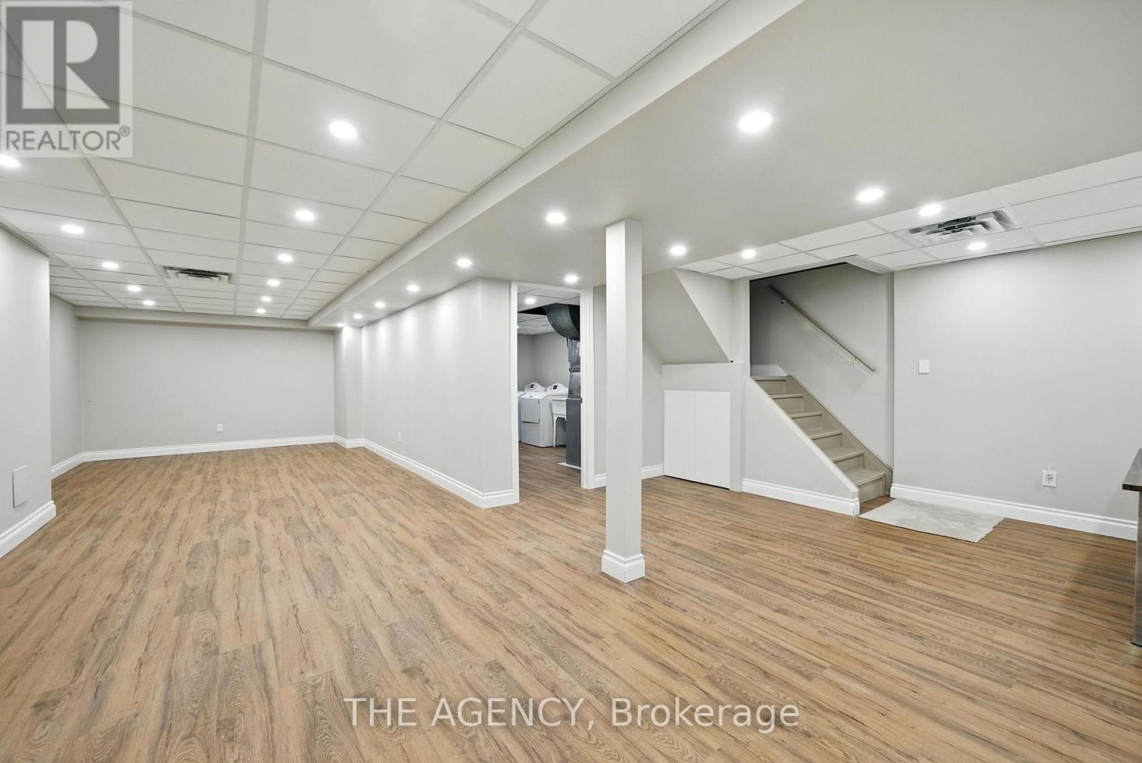 Photo 21 of 1541 Bentley Lane, Pickering ON