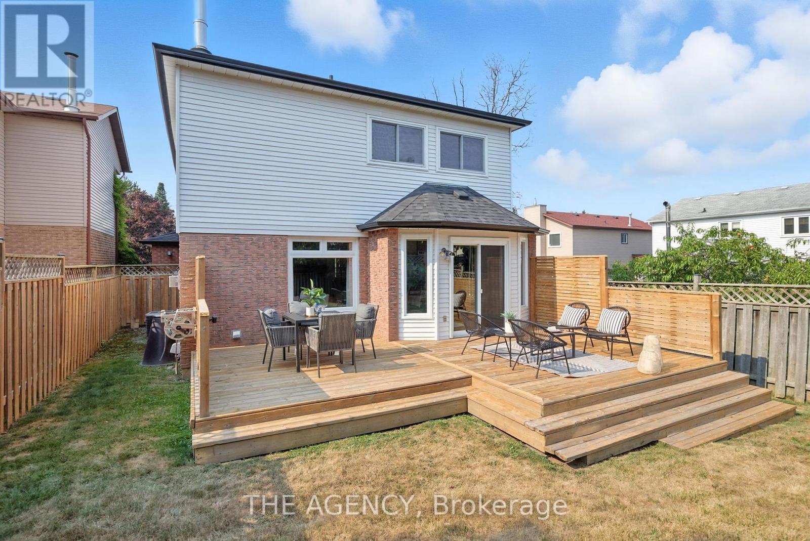 Photo 33 of 1541 Bentley Lane, Pickering ON