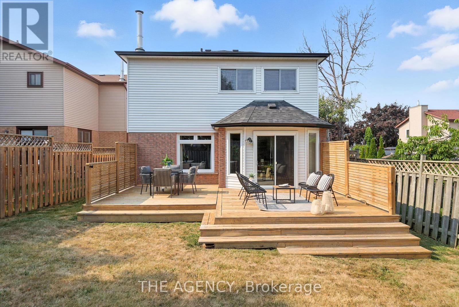 Photo 14 of 1541 Bentley Lane, Pickering ON