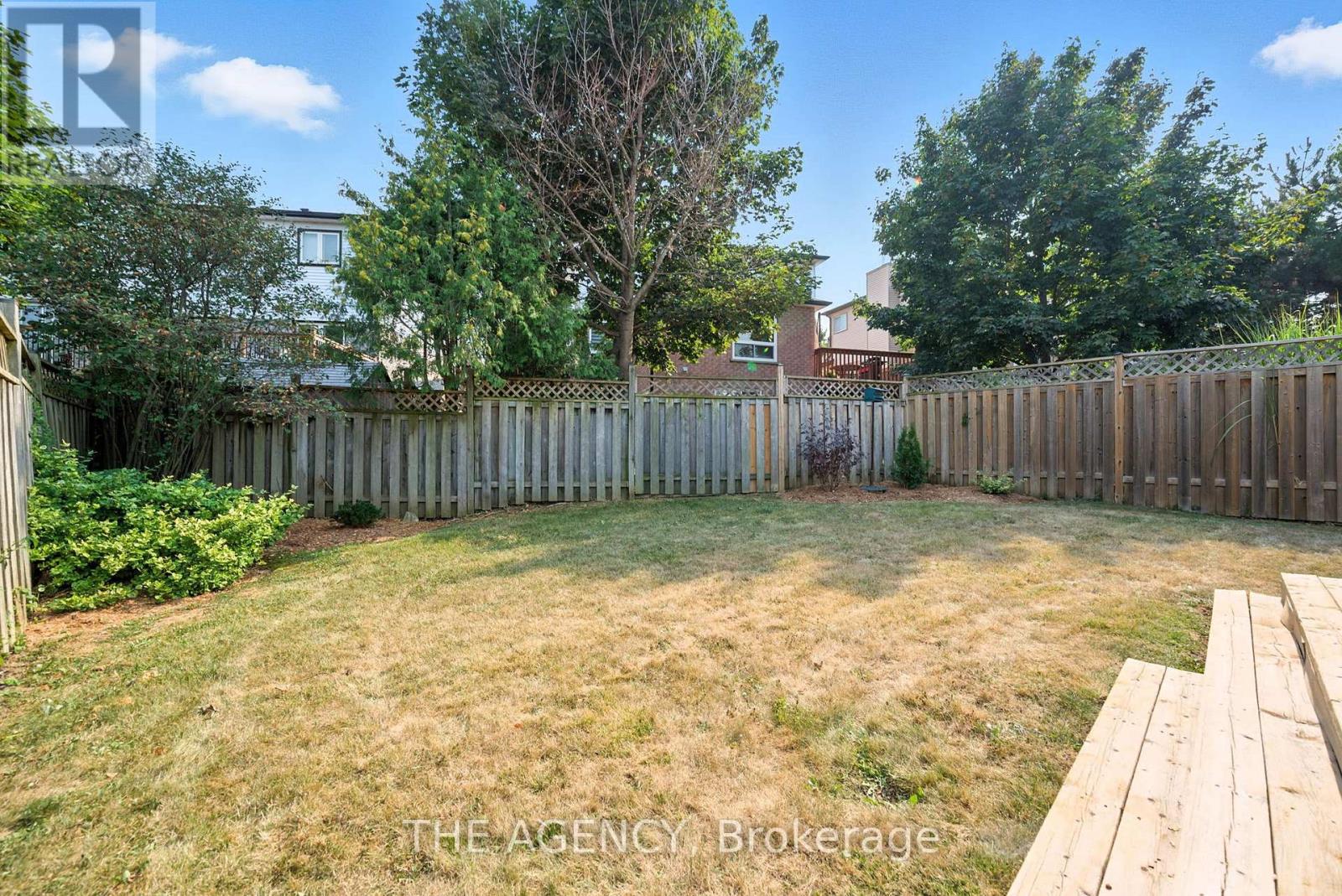 Photo 26 of 1541 Bentley Lane, Pickering ON