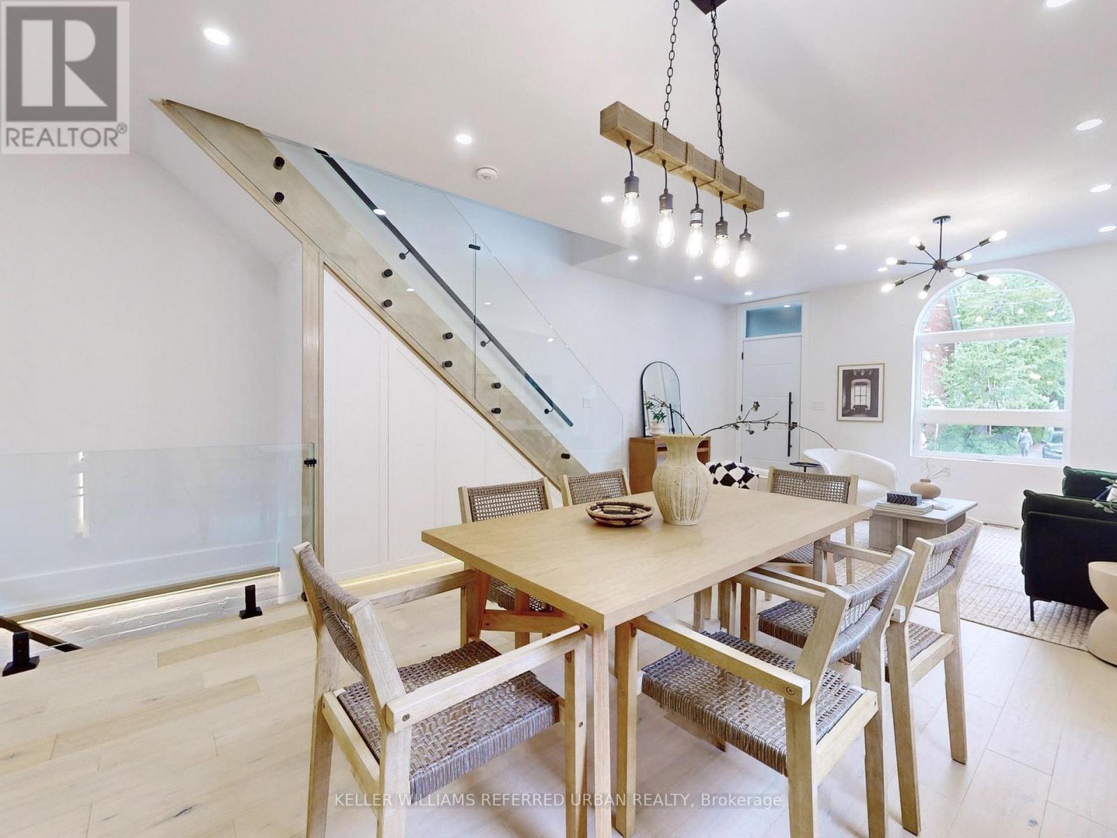 Photo 10 of 164 Broadview Avenue, Toronto ON