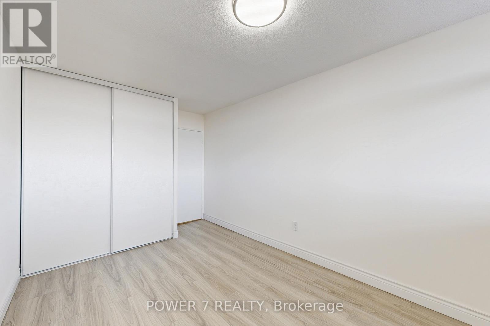 Photo 25 of 805 2050 Bridletowne Circle, Toronto ON