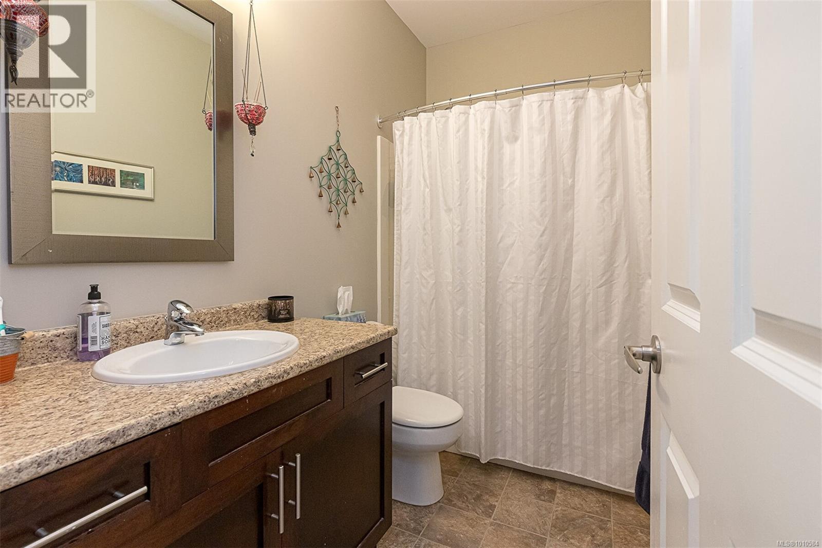 Photo 5 of 101 Dorval Pl, Langford BC