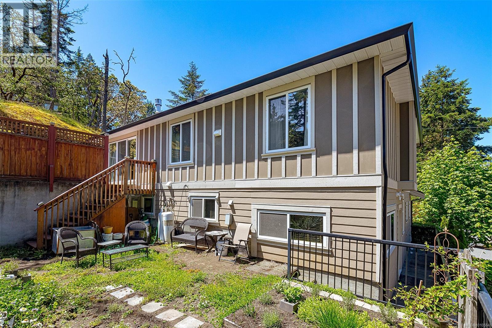 Photo 38 of 101 Dorval Pl, Langford BC