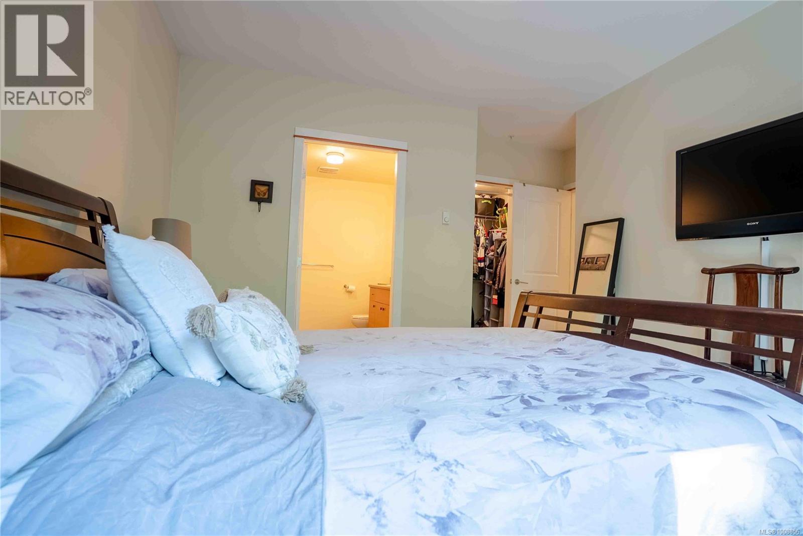 Photo 10 of 107 170 Nursery Hill Dr, View Royal BC