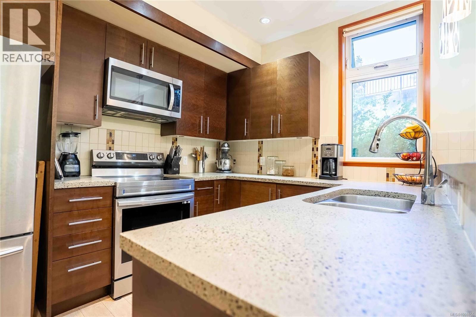Photo 21 of 107 170 Nursery Hill Dr, View Royal BC