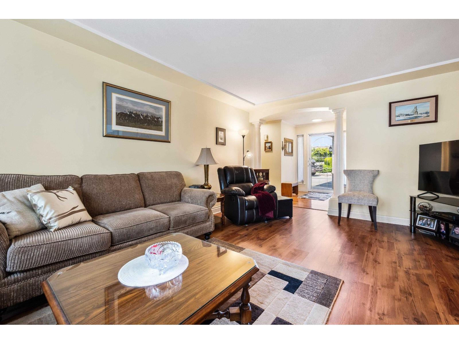 Photo 10 of 5 45302 Jasper Drive Sardis West Vedder, Chilliwack BC