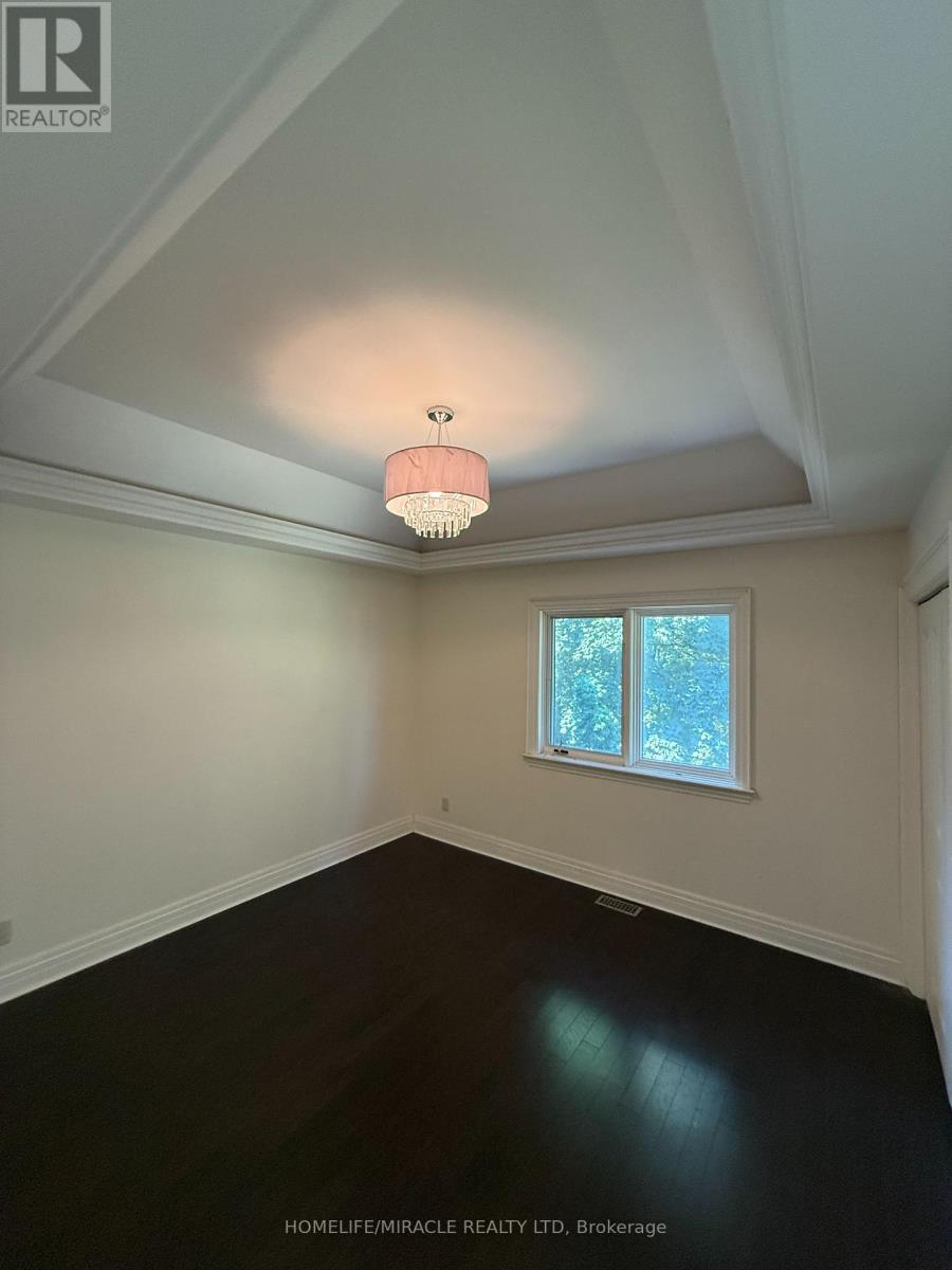 Photo 22 of 16 Ravenscrest Drive, Toronto ON