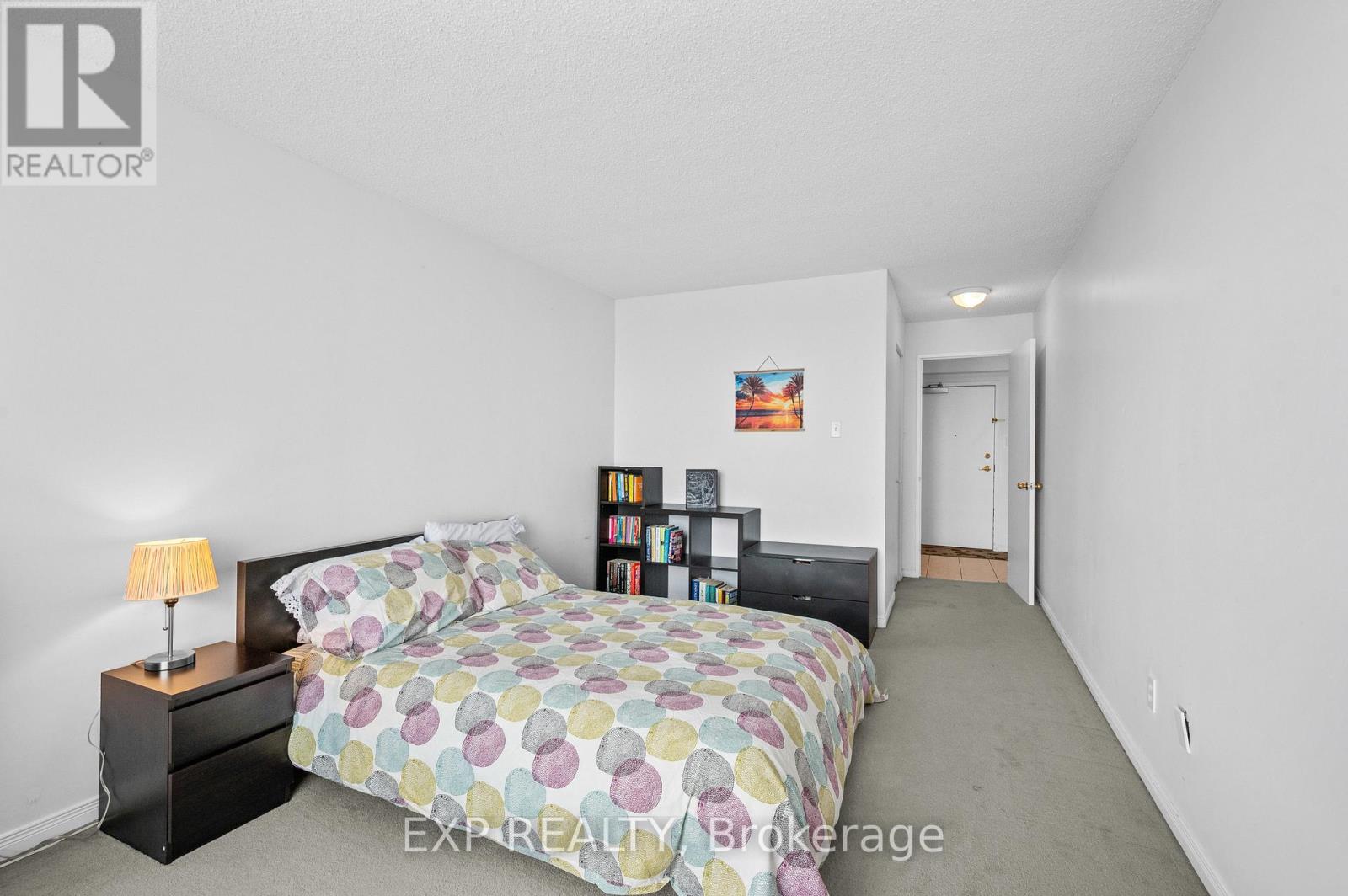 Photo 11 of 307 2470 Eglinton Avenue W, Toronto ON