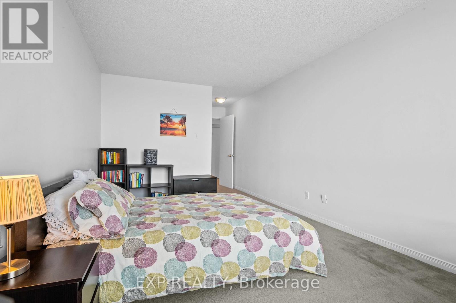 Photo 12 of 307 2470 Eglinton Avenue W, Toronto ON
