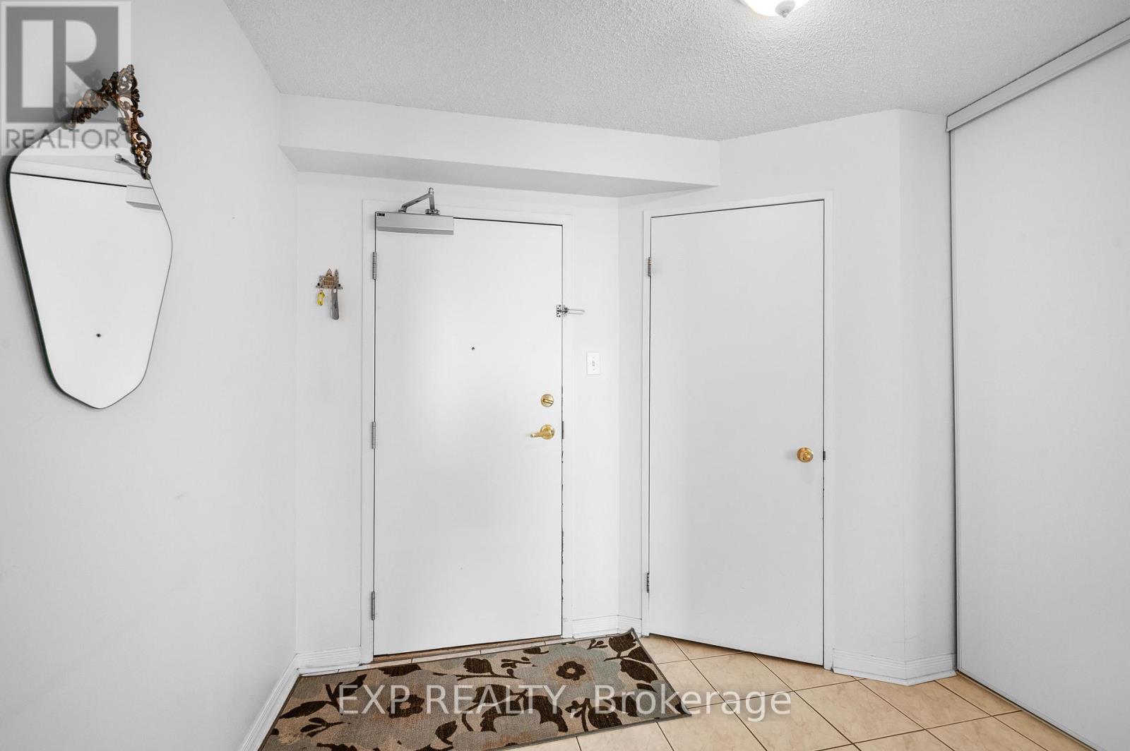 Photo 20 of 307 2470 Eglinton Avenue W, Toronto ON