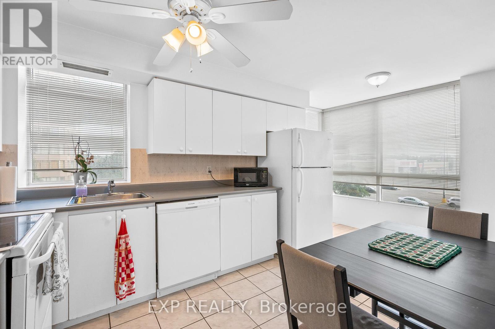 Photo 3 of 307 2470 Eglinton Avenue W, Toronto ON