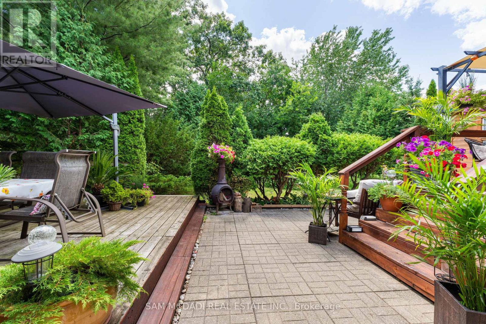 Photo 42 of 1300 Twin Oaks Dell, Mississauga ON