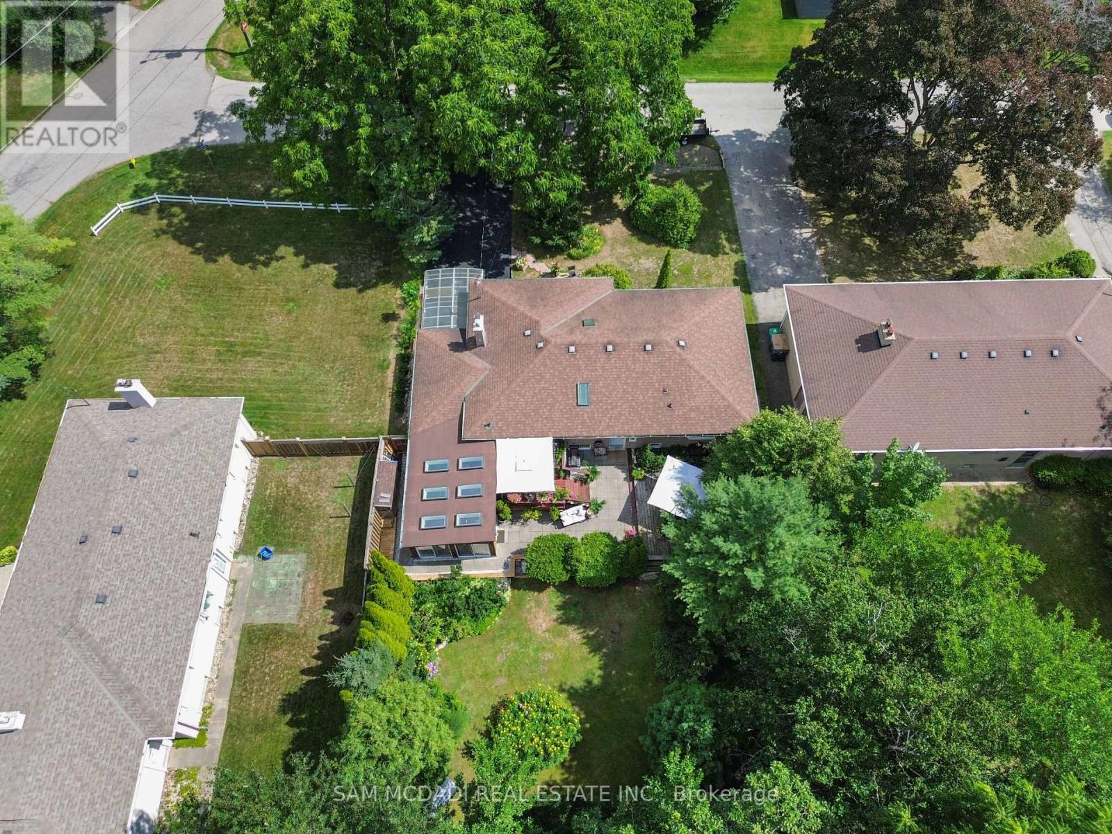 Photo 47 of 1300 Twin Oaks Dell, Mississauga ON