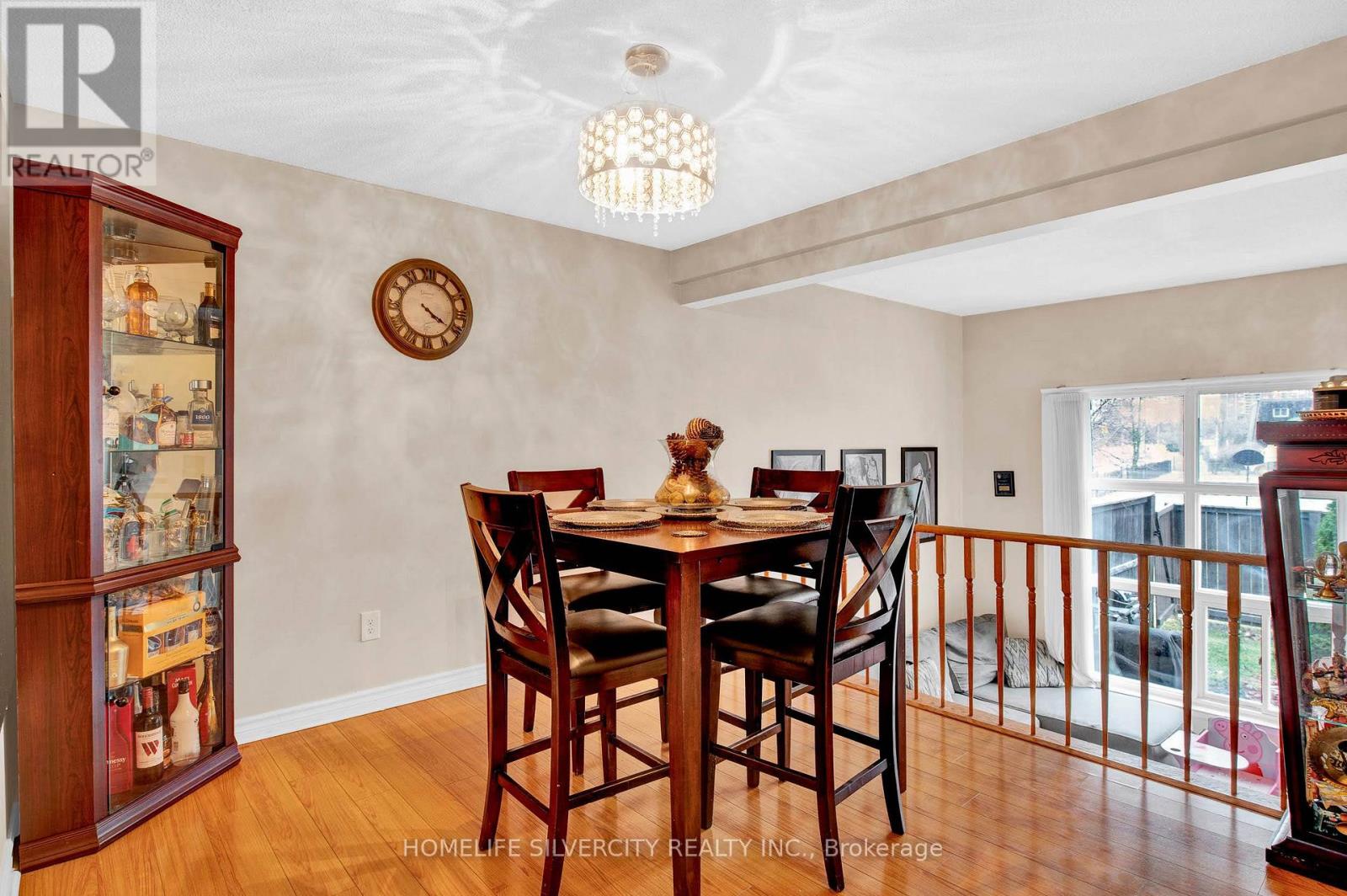 Photo 11 of 25 Briar Path, Brampton ON