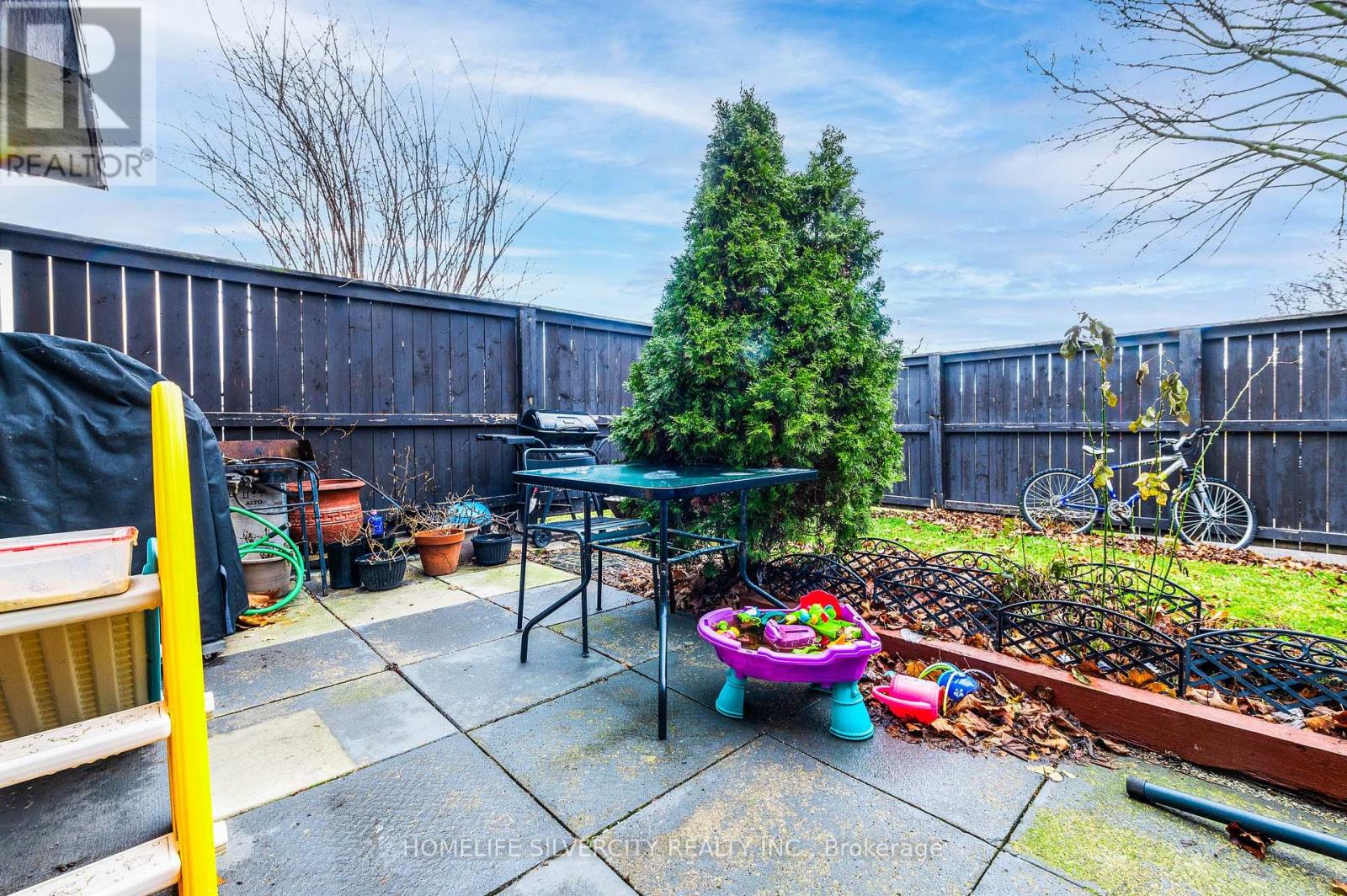 Photo 30 of 25 Briar Path, Brampton ON