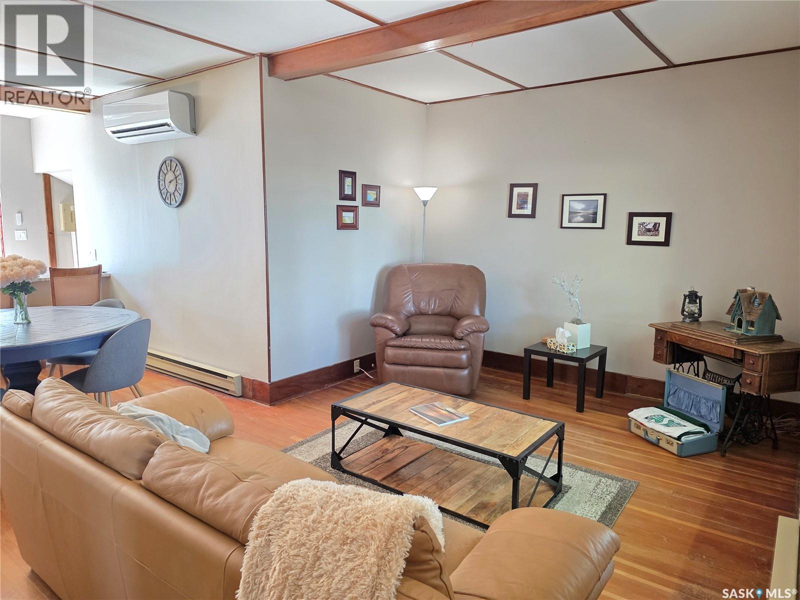 Photo 5 of 107 Mistusinne Crescent, Mistusinne SK