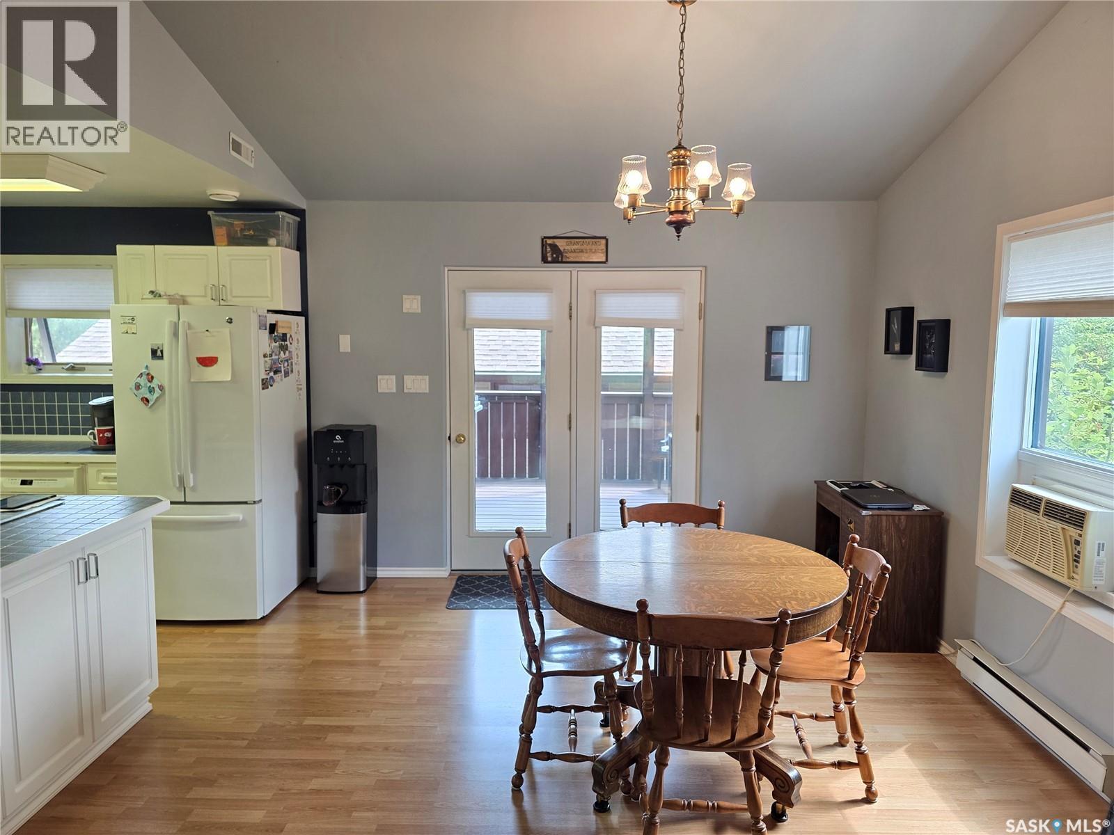 Photo 13 of 504 Mistusinne Crescent, Mistusinne SK