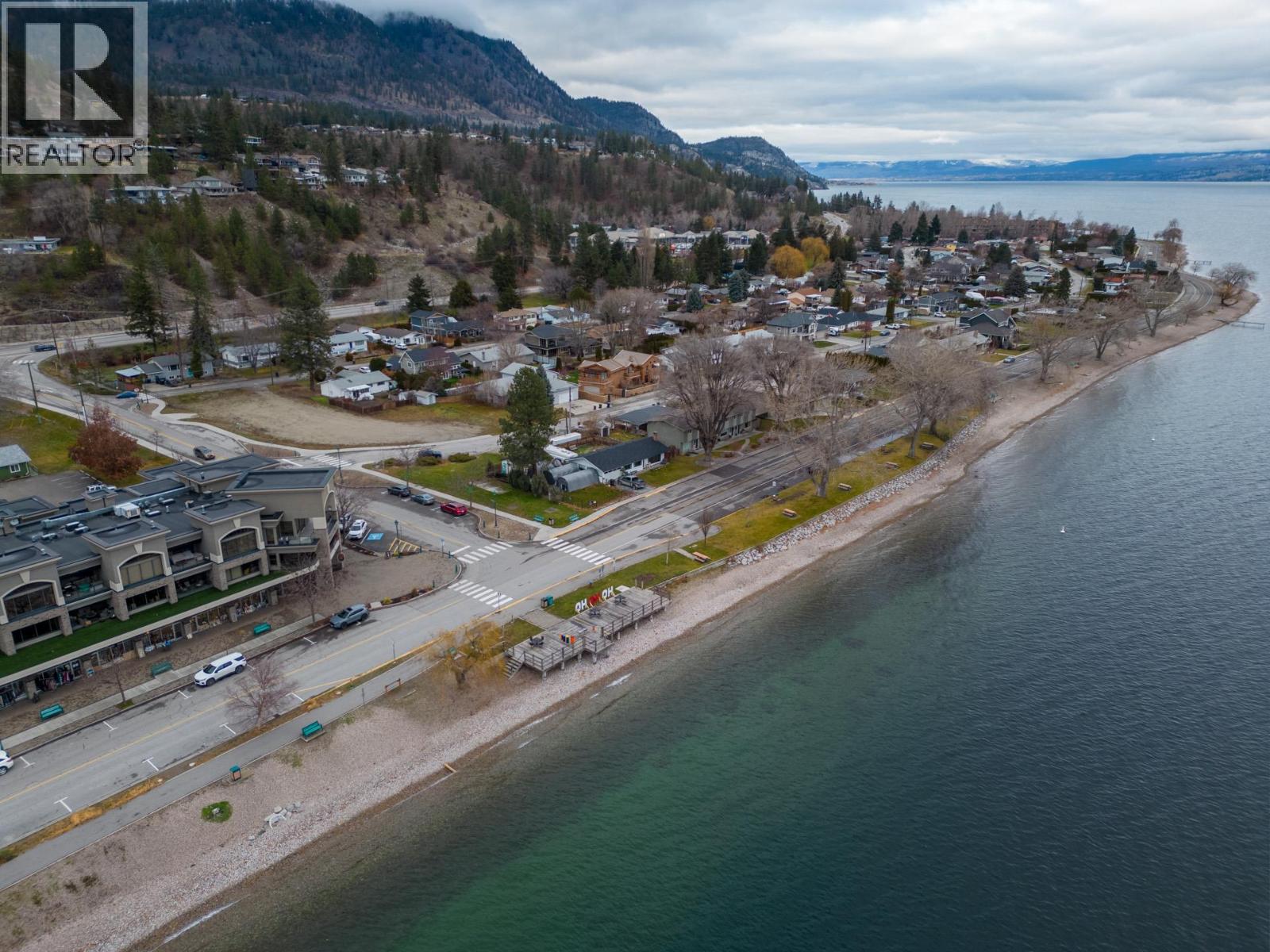  4194 Beach Avenue, Peachland