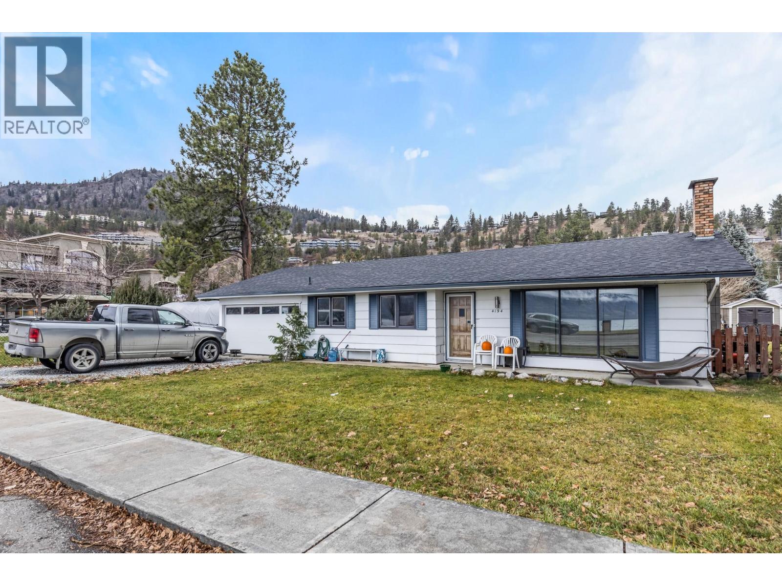  4194 Beach Avenue, Peachland