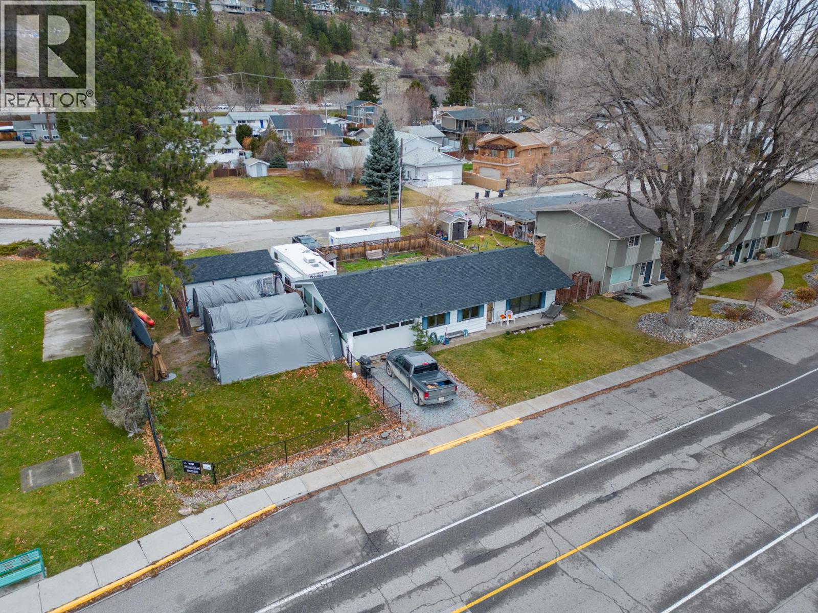  4194 Beach Avenue, Peachland