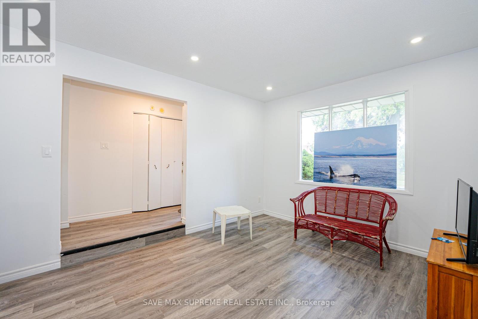 Photo 45 of 29 Renny Crescent, London South ON