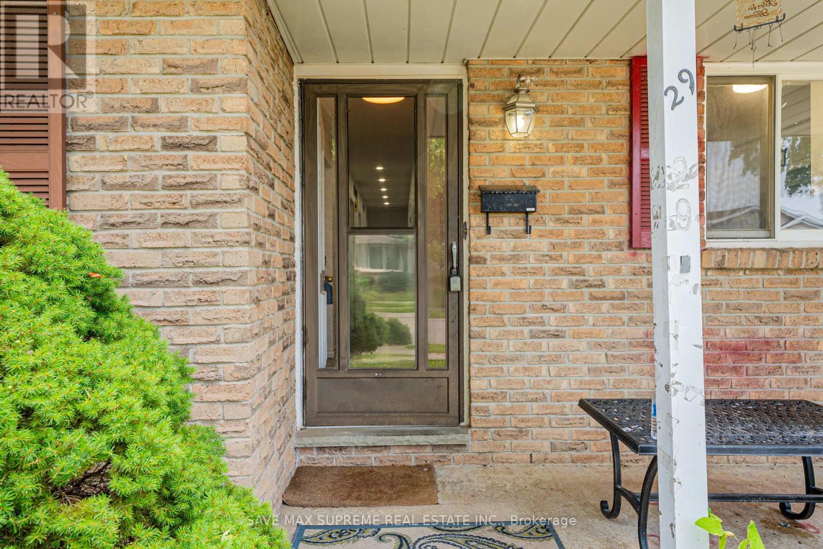 Photo 12 of 29 Renny Crescent, London South ON