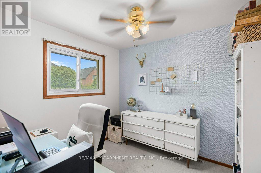 Photo 23 of 630 Westview Avenue, Hamilton ON
