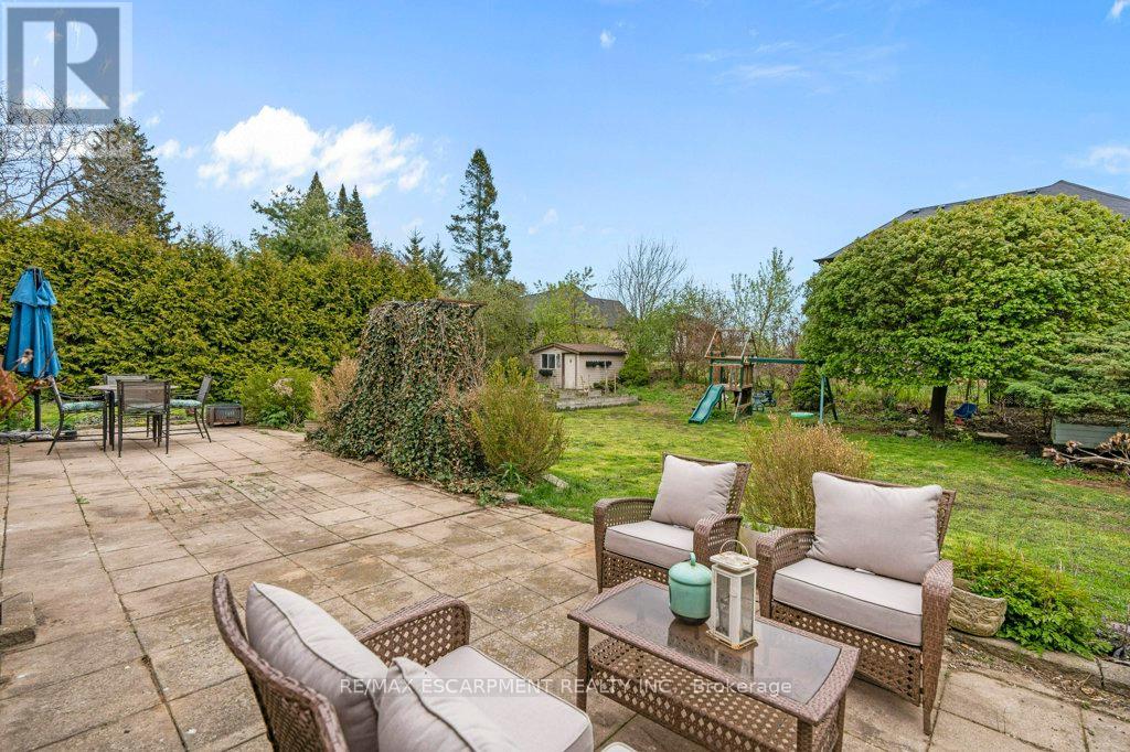 Photo 30 of 630 Westview Avenue, Hamilton ON