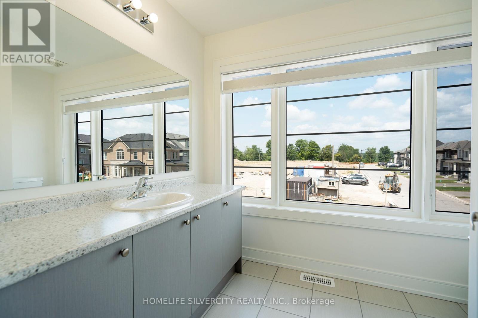 Photo 29 of 30 Orr Avenue, Erin ON