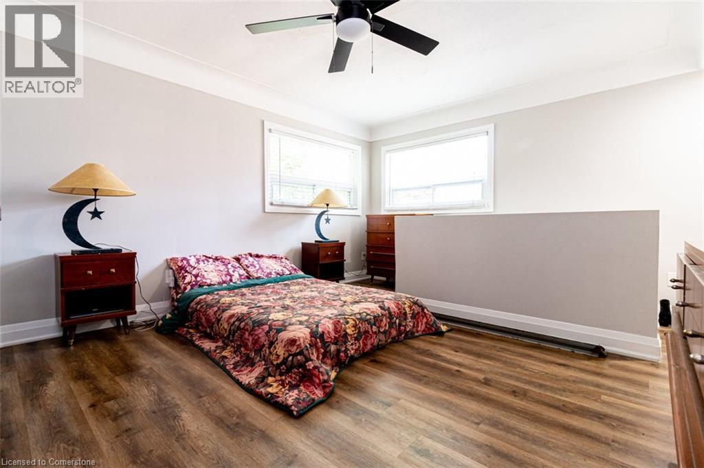 Photo 2 of 773 Lawrence Road, Hamilton ON