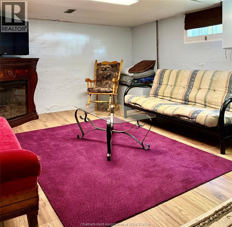 Photo 38 of 955 Mcnaughton Avenue East, Chatham ON