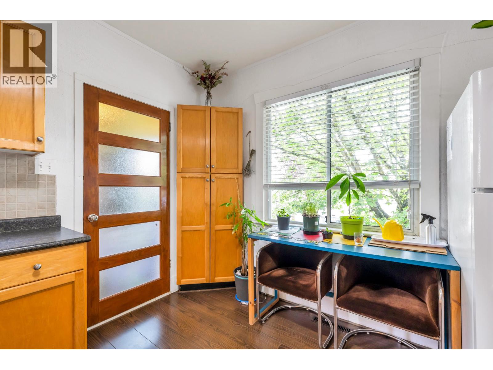 Photo 8 of 4605 Fraser Street, Vancouver BC