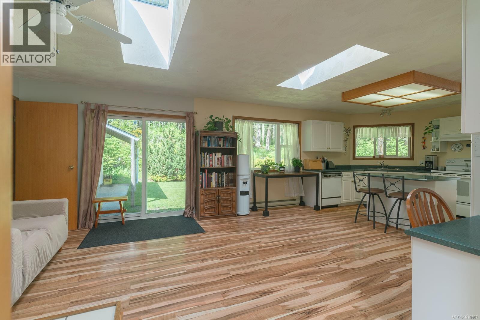 2742 Cedar Heights Cres, Nanaimo