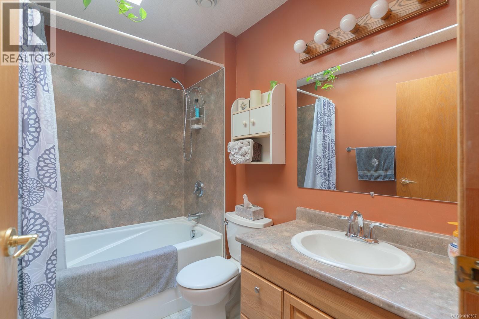 2742 Cedar Heights Cres, Nanaimo