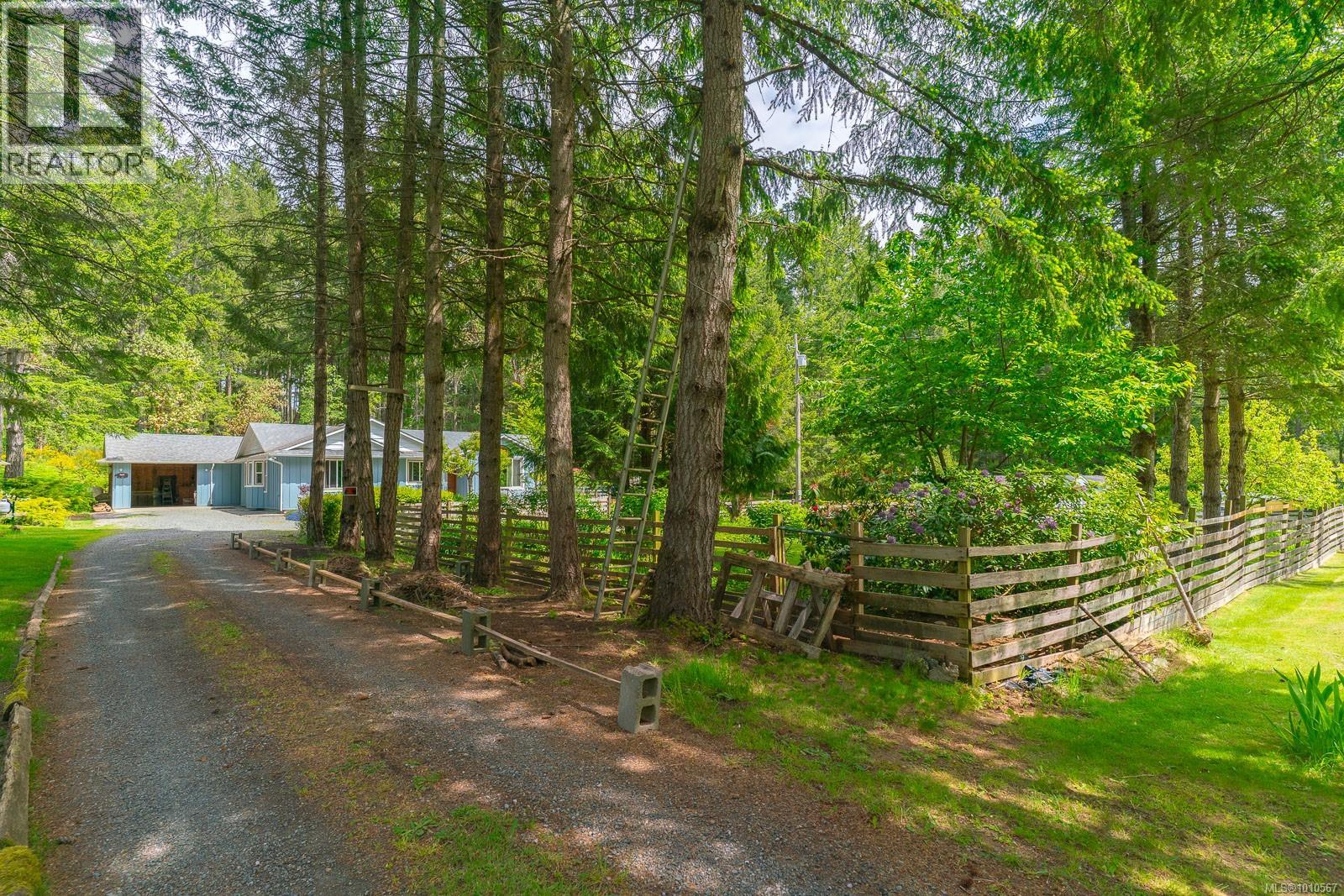 2742 Cedar Heights Cres, Nanaimo