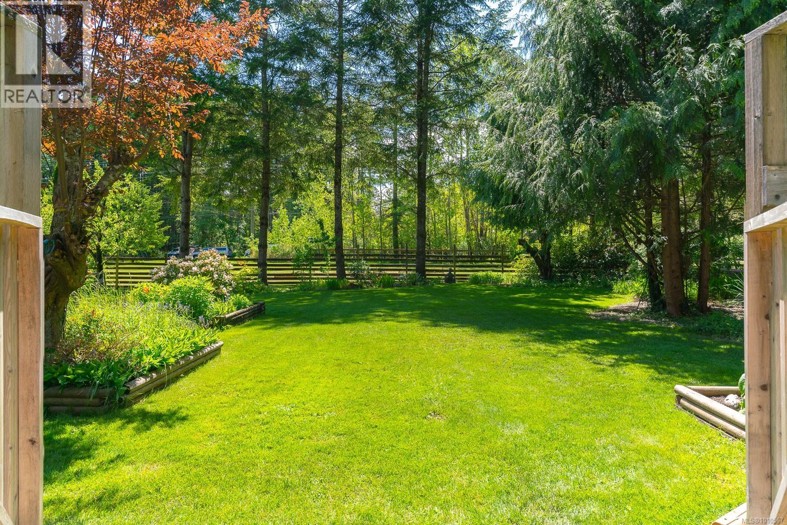 2742 Cedar Heights Cres, Nanaimo
