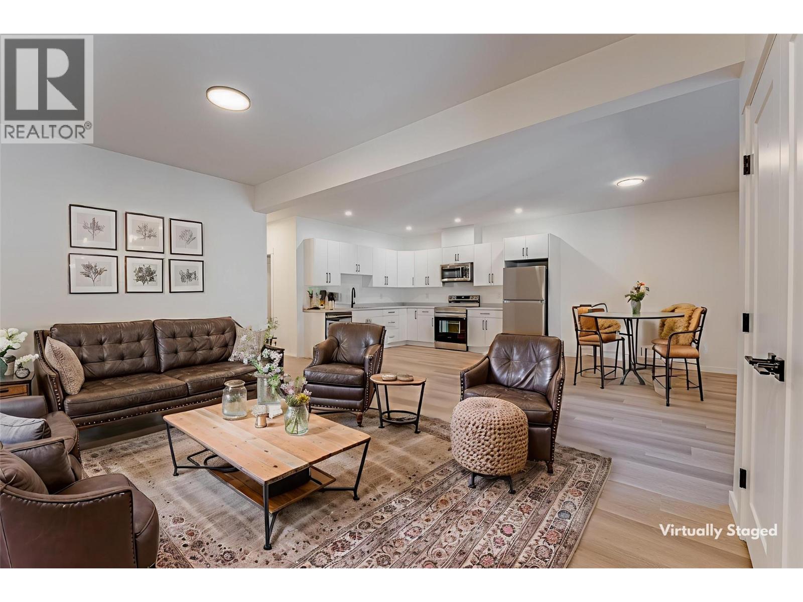 2736 Cedar Ridge Street, Lumby