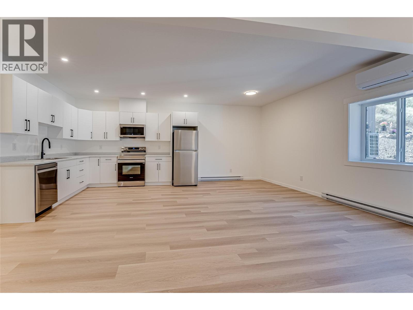 2736 Cedar Ridge Street, Lumby
