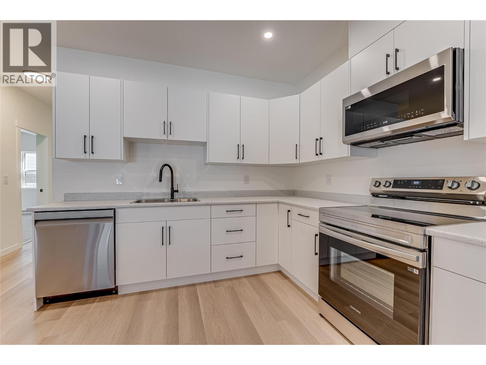 2736 Cedar Ridge Street, Lumby
