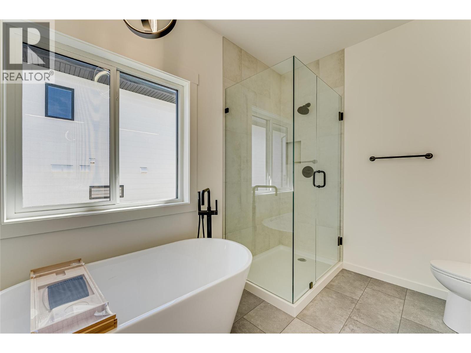 2736 Cedar Ridge Street, Lumby