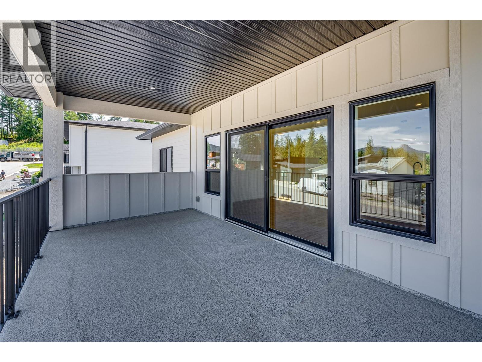 2736 Cedar Ridge Street, Lumby