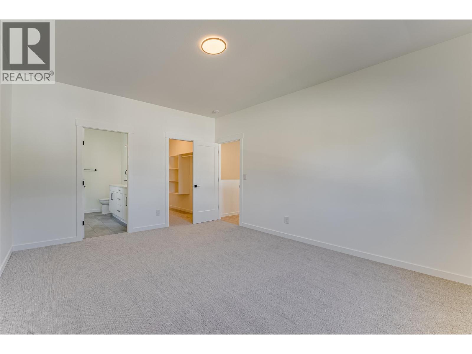 2736 Cedar Ridge Street, Lumby