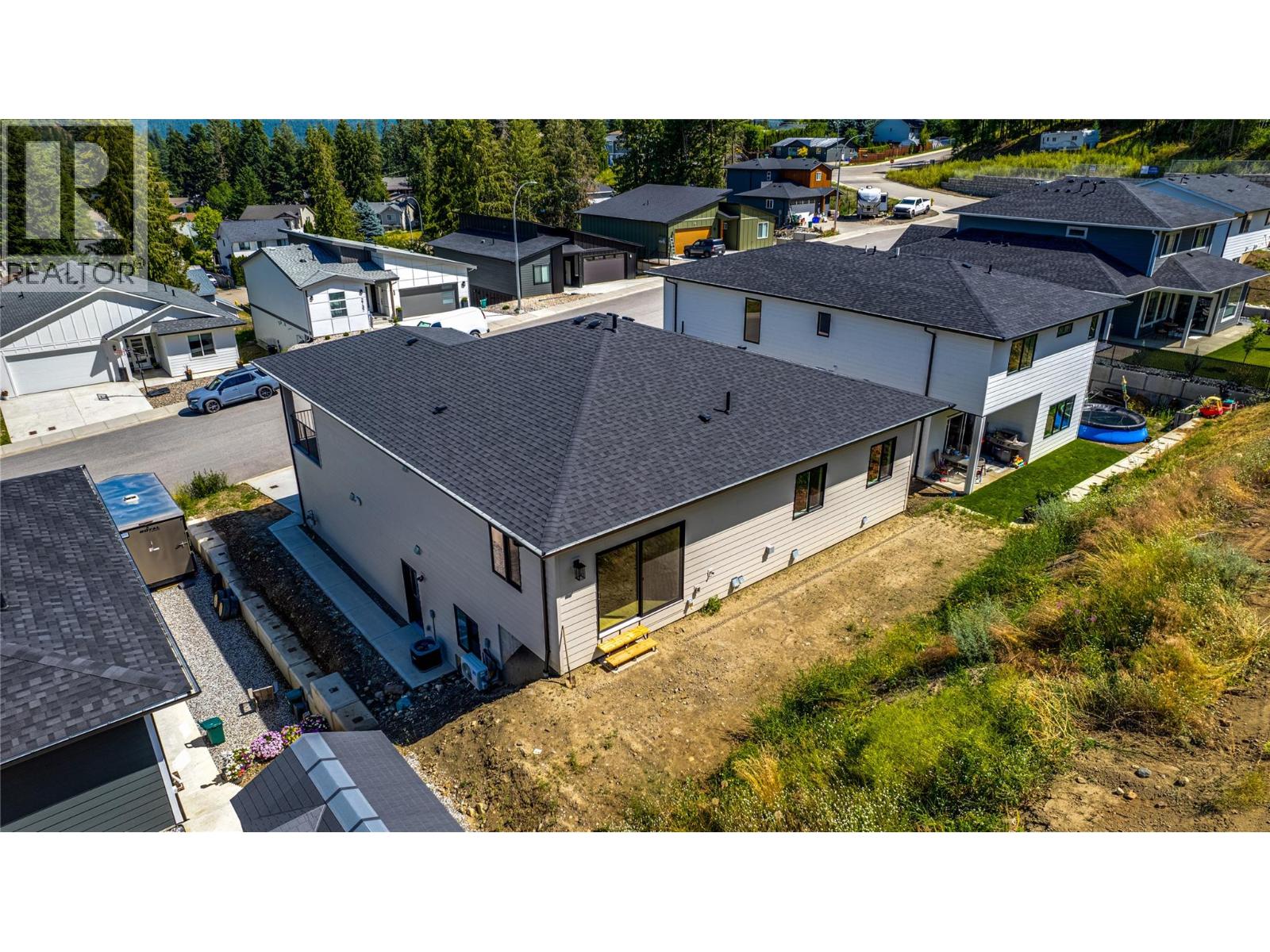 2736 Cedar Ridge Street, Lumby