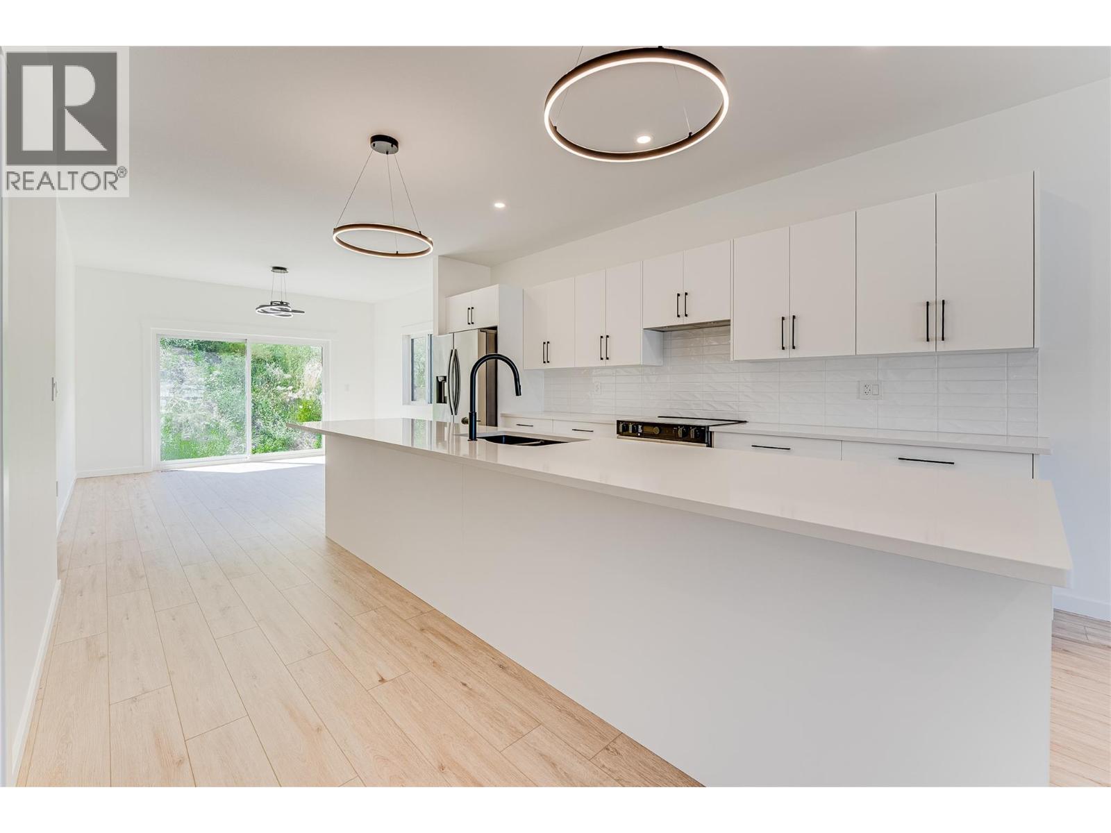 2736 Cedar Ridge Street, Lumby