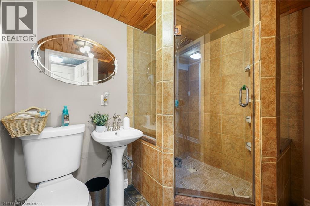 Photo 26 of 23 Huntingwood Crescent, Brampton ON