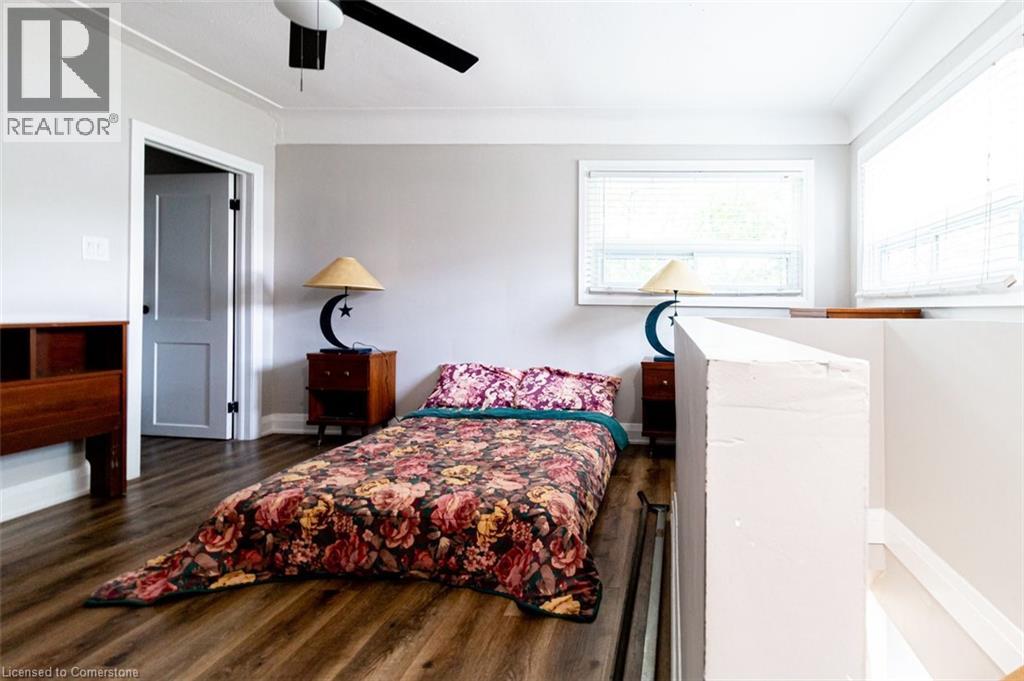 Photo 13 of 773 Lawrence Road, Hamilton ON